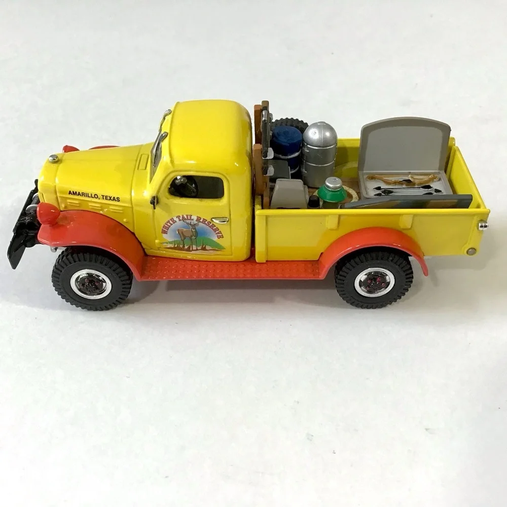 Matchbox Collectibles 1946 Dodge Power Wagon YYM38051 Great Outdoor 1:43 Diecast